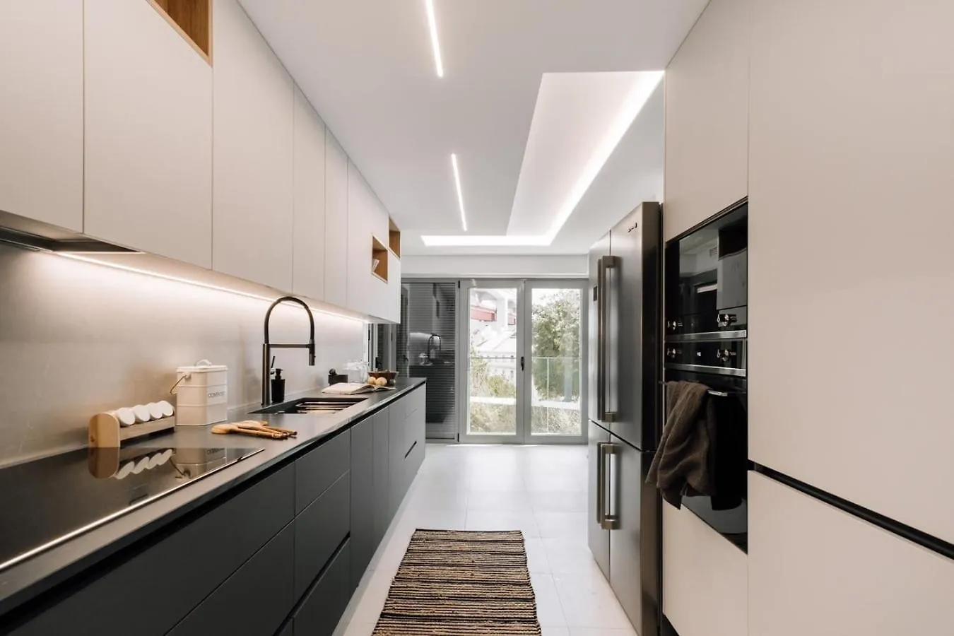Olot - 2 Bedroom, Terrace And Parking In Alcantara Lisboa