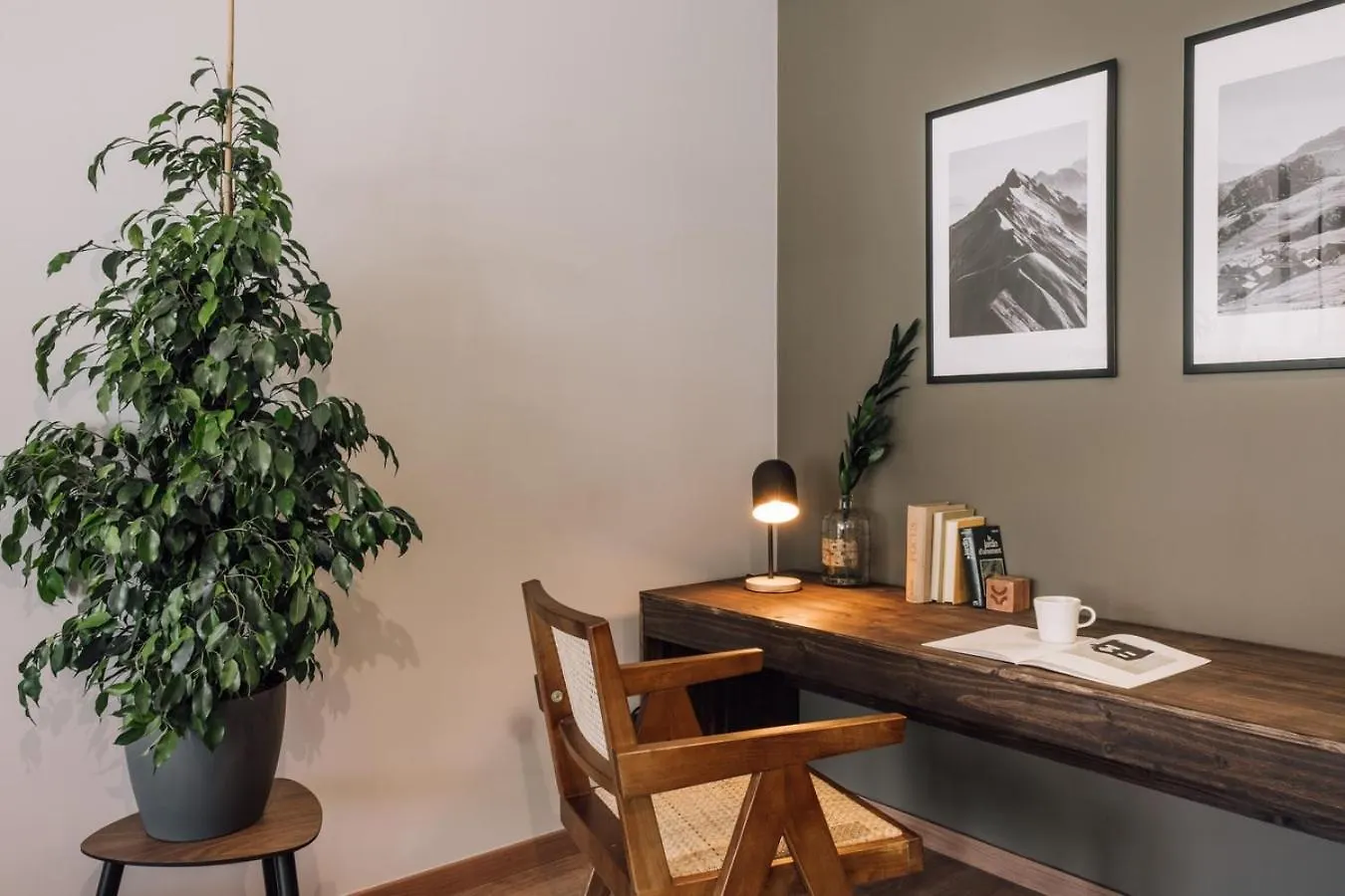 Olot - 2 Bedroom, Terrace And Parking In Alcantara Lisboa Lägenhet